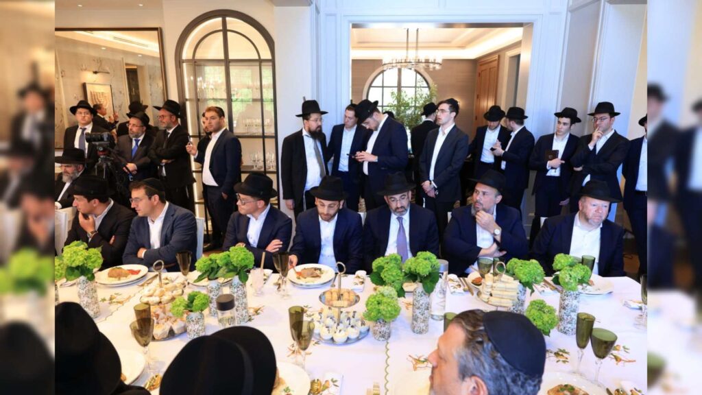 גדולי ישראל מגייסים את יהדות ארה"ב למען עולם התורה בארץ ישראל גדולי ישראל מגייסים את יהדות ארה"ב למען עולם התורה בארץ ישראל