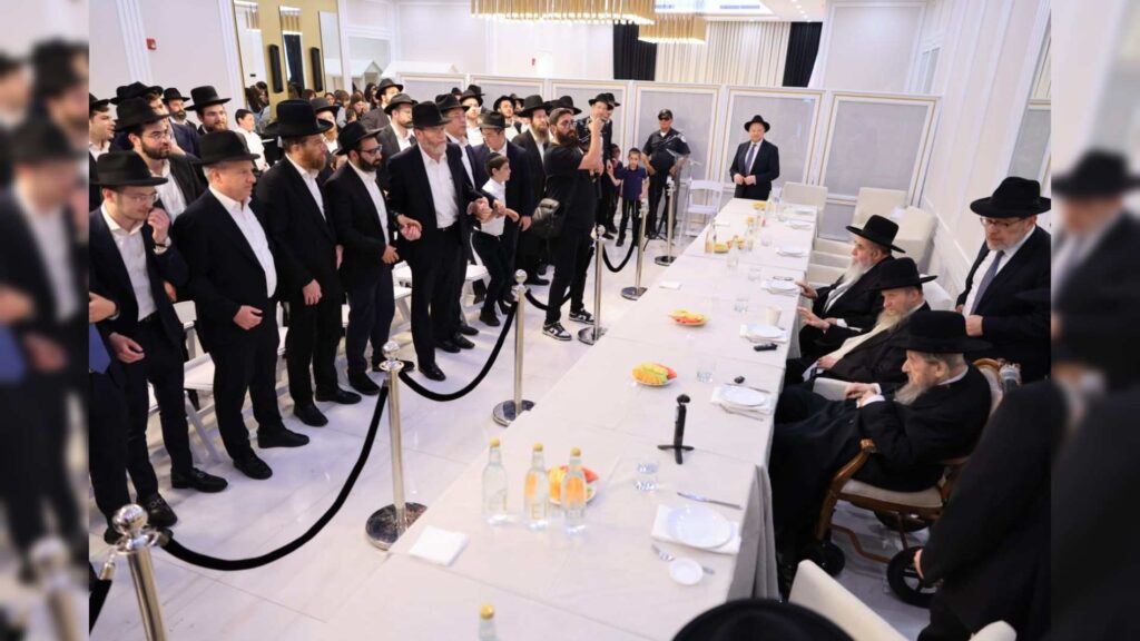 גדולי ישראל מגייסים את יהדות ארה"ב למען עולם התורה בארץ ישראל גדולי ישראל מגייסים את יהדות ארה"ב למען עולם התורה בארץ ישראל
