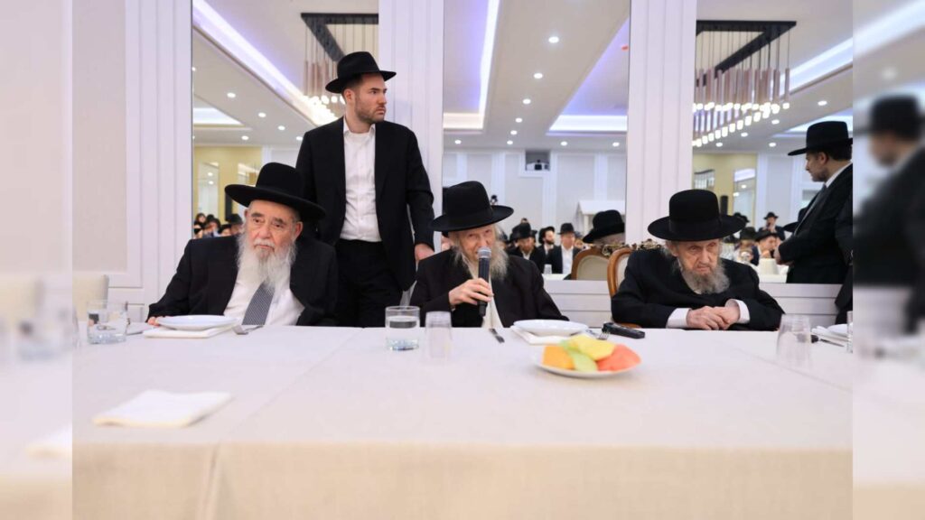 גדולי ישראל מגייסים את יהדות ארה"ב למען עולם התורה בארץ ישראל גדולי ישראל מגייסים את יהדות ארה"ב למען עולם התורה בארץ ישראל