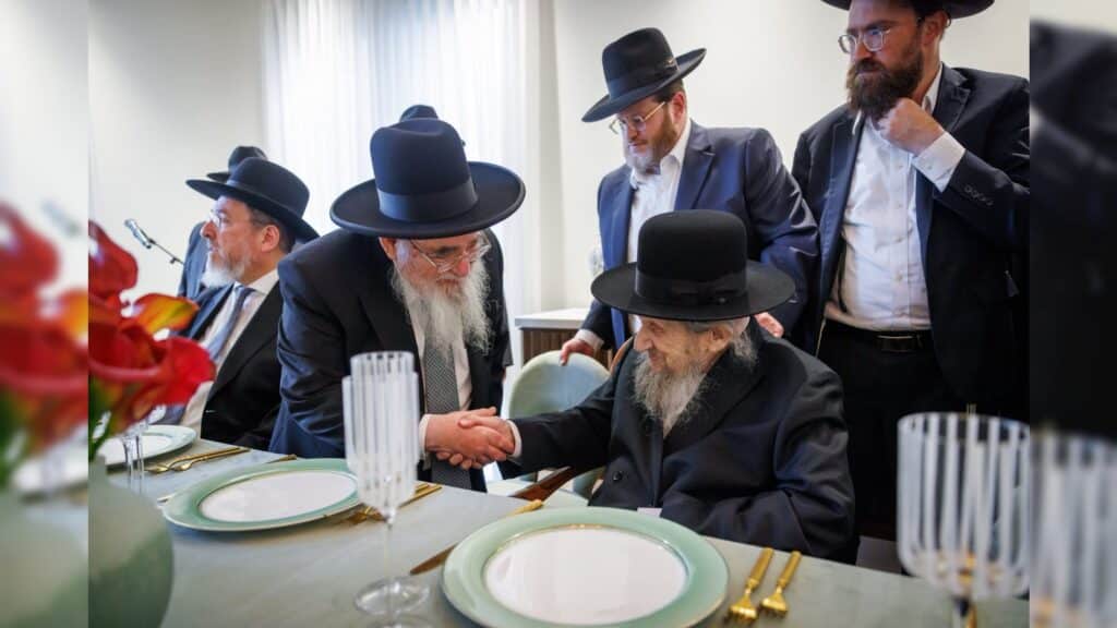 גדולי ישראל מגייסים את יהדות ארה"ב למען עולם התורה בארץ ישראל גדולי ישראל מגייסים את יהדות ארה"ב למען עולם התורה בארץ ישראל