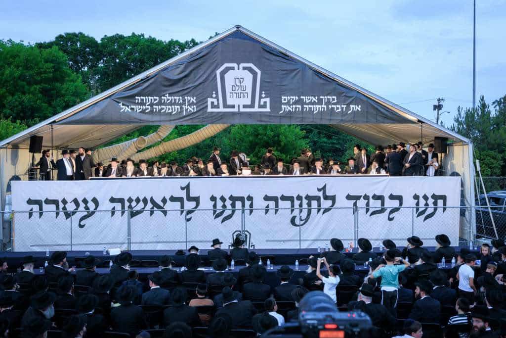 תיעוד: רבבות יהודי ליקווד קיבלו את פני מרן הגר"ד לנדו