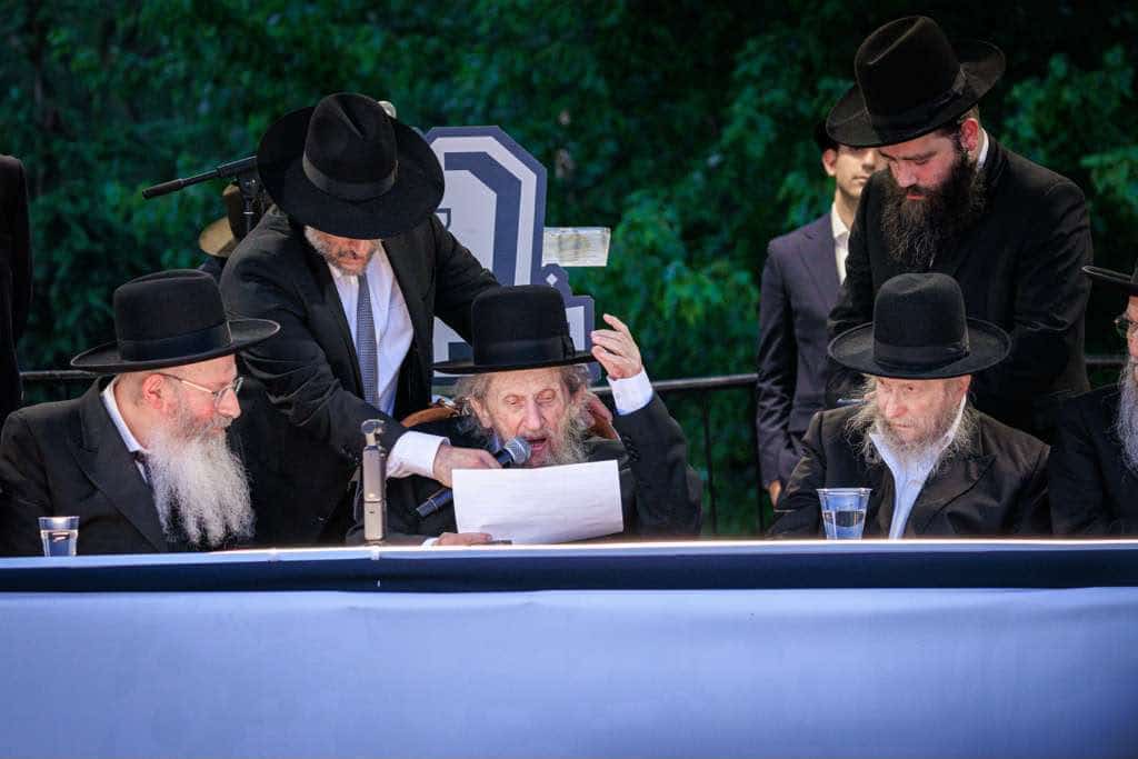 תיעוד: רבבות יהודי ליקווד קיבלו את פני מרן הגר"ד לנדו