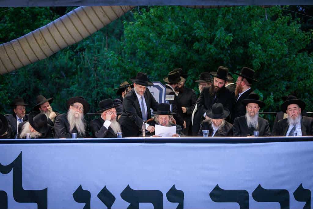 תיעוד: רבבות יהודי ליקווד קיבלו את פני מרן הגר"ד לנדו