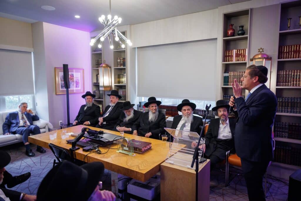 בריתחא עם רבי דב: אלפים פתחו את מסע הצלת עולם התורה
