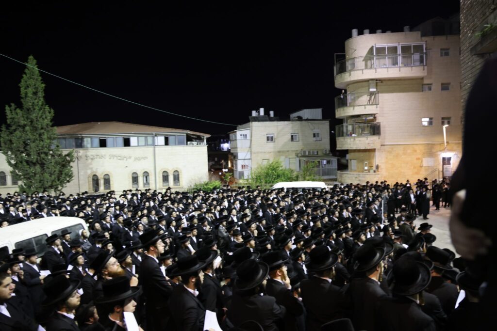 הצתות, יידויי אבנים ומכת"זית לאחר עצרת 'העדה החרדית'