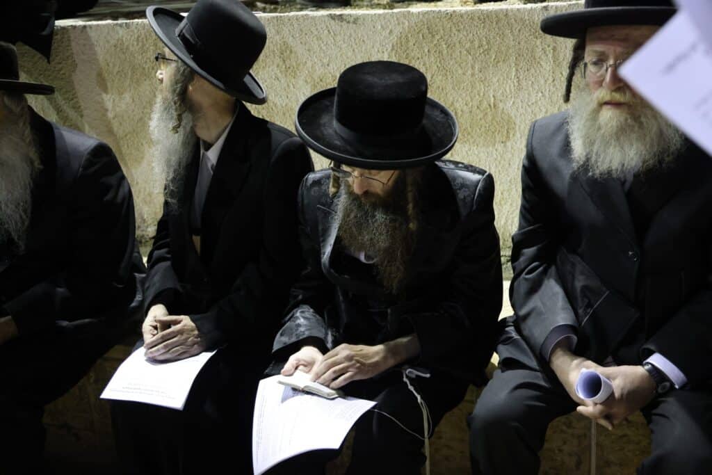 הצתות, יידויי אבנים ומכת"זית לאחר עצרת 'העדה החרדית'