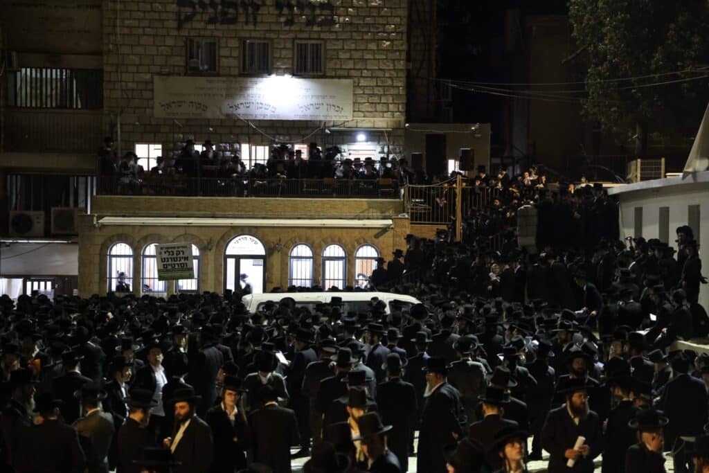 הצתות, יידויי אבנים ומכת"זית לאחר עצרת 'העדה החרדית'
