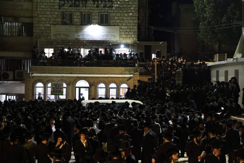 הצתות, יידויי אבנים ומכת"זית לאחר עצרת 'העדה החרדית'