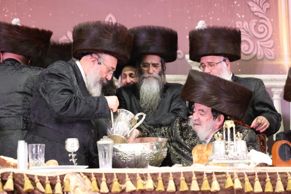 חצי יובל לויז'ניץ אלעד בשילוב שבע ברכות לנכדת האדמו"ר