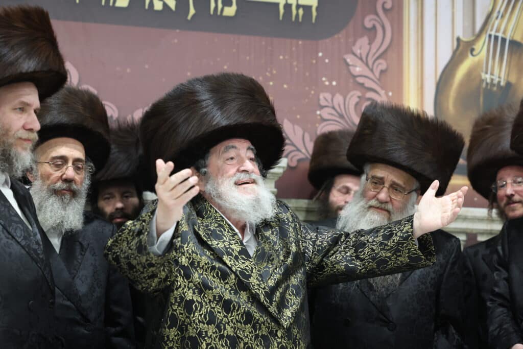 חצי יובל לויז'ניץ אלעד בשילוב שבע ברכות לנכדת האדמו"ר