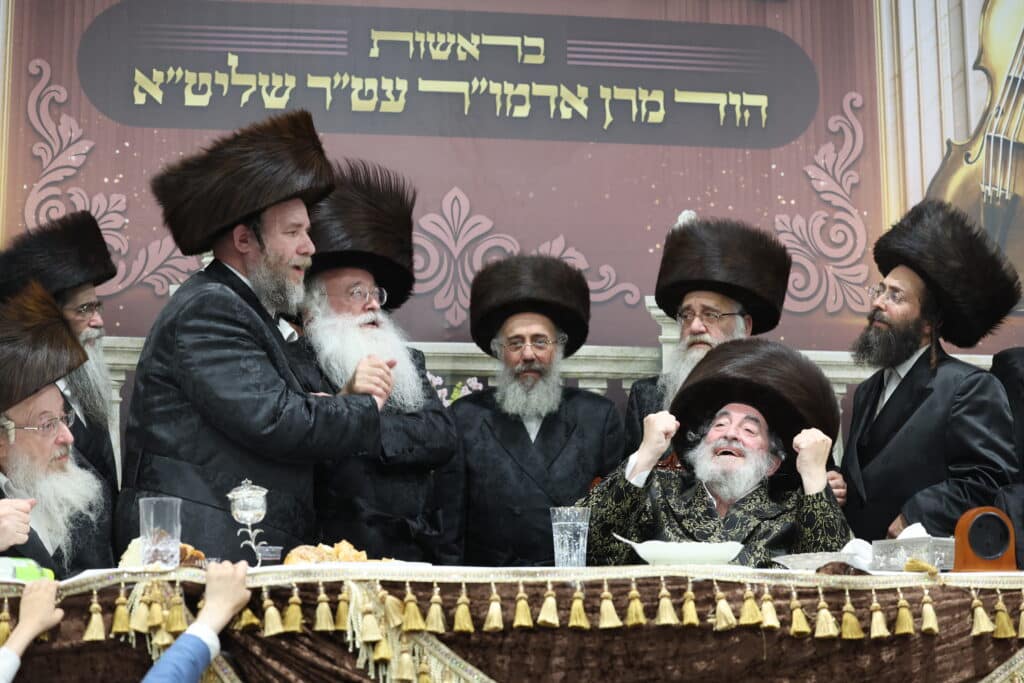 חצי יובל לויז'ניץ אלעד בשילוב שבע ברכות לנכדת האדמו"ר