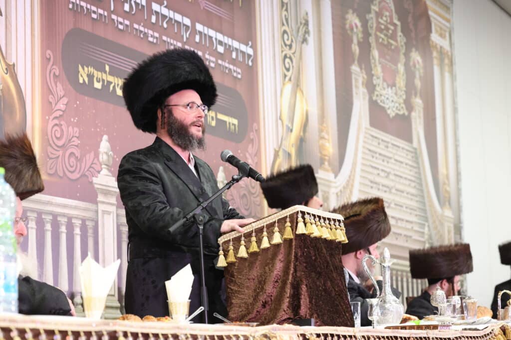 חצי יובל לויז'ניץ אלעד בשילוב שבע ברכות לנכדת האדמו"ר