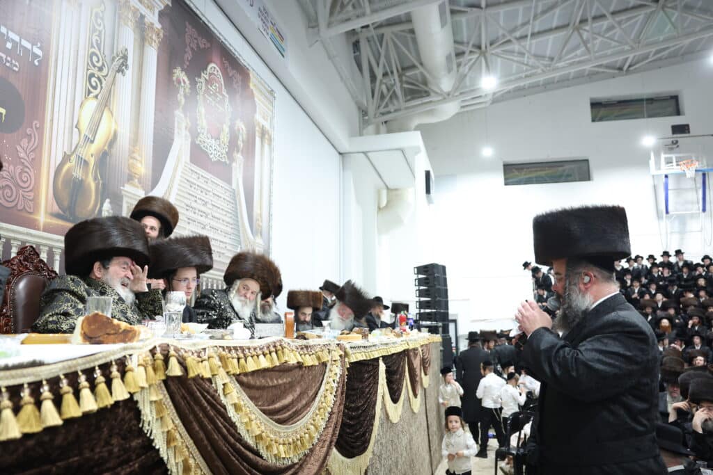 חצי יובל לויז'ניץ אלעד בשילוב שבע ברכות לנכדת האדמו"ר