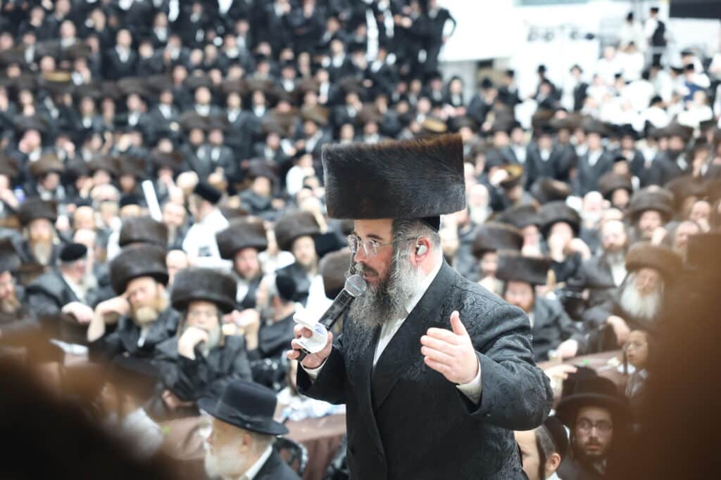 חצי יובל לויז'ניץ אלעד בשילוב שבע ברכות לנכדת האדמו"ר