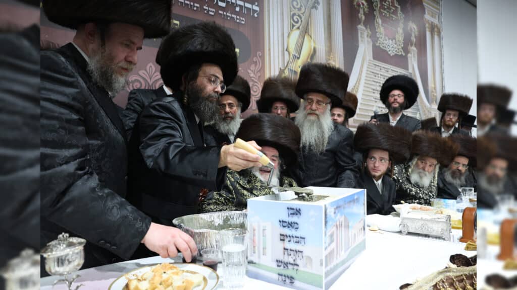 חצי יובל לויז'ניץ אלעד בשילוב שבע ברכות לנכדת האדמו"ר