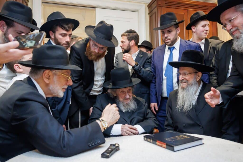 "הגזירות קשות מאוד": המשגיח התייפח מול הנגידים