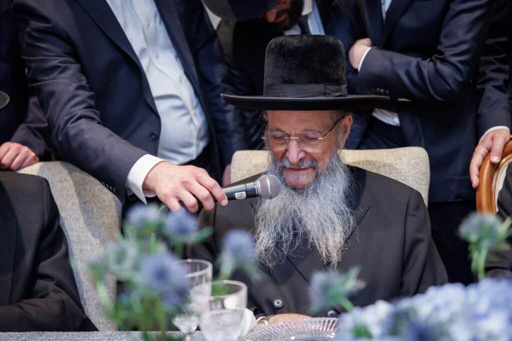 "הגזירות קשות מאוד": המשגיח התייפח מול הנגידים
