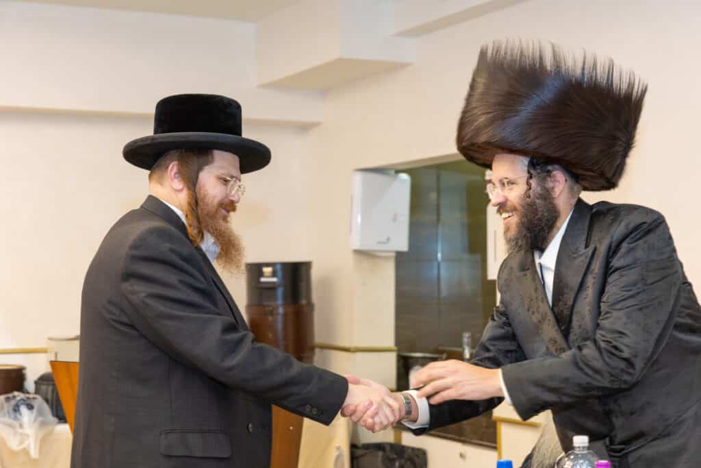 גלריה: בכירי העירייה בשבע ברכות של שלומי אמונים