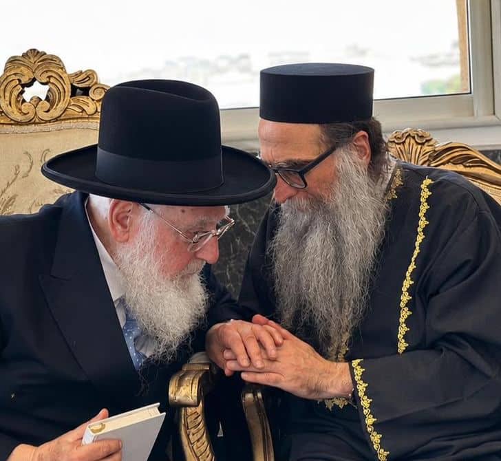 גלריה: מסעו של הגר"ח פינטו בקברי אבותיו במרוקו