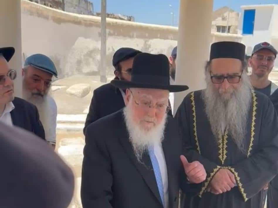 גלריה: מסעו של הגר"ח פינטו בקברי אבותיו במרוקו