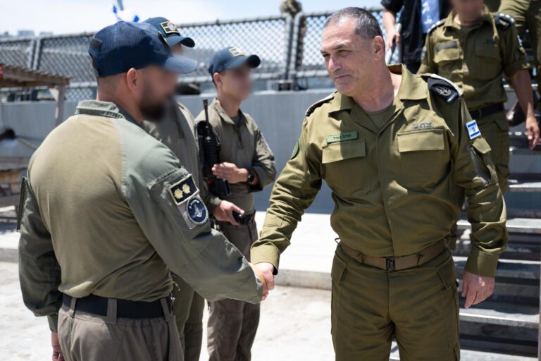 הרמטכ"ל רומז על פעולות חשאיות של חיל הים במזרח התיכון