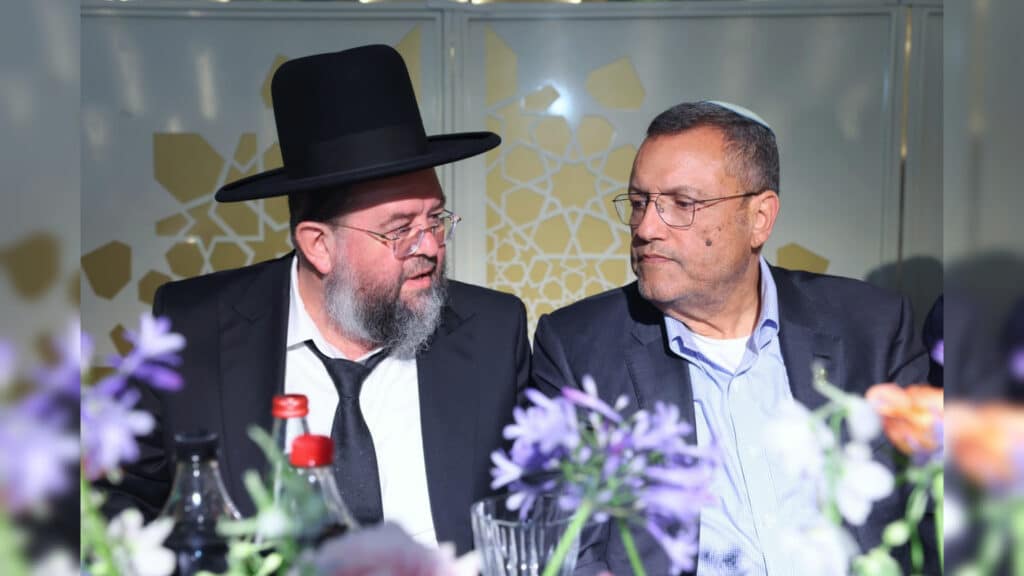 גלריה: שמחת הבר מצוה לנינו של הגאון רבי יצחק כהן