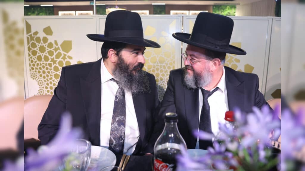 גלריה: שמחת הבר מצוה לנינו של הגאון רבי יצחק כהן