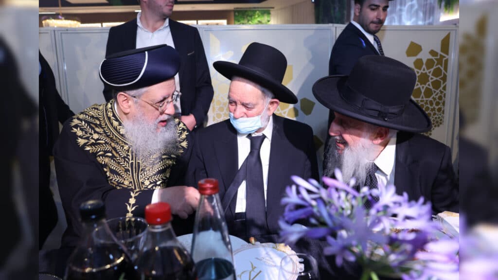 גלריה: שמחת הבר מצוה לנינו של הגאון רבי יצחק כהן