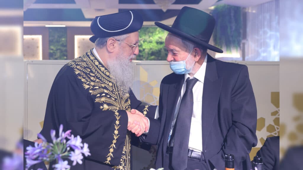 גלריה: שמחת הבר מצוה לנינו של הגאון רבי יצחק כהן