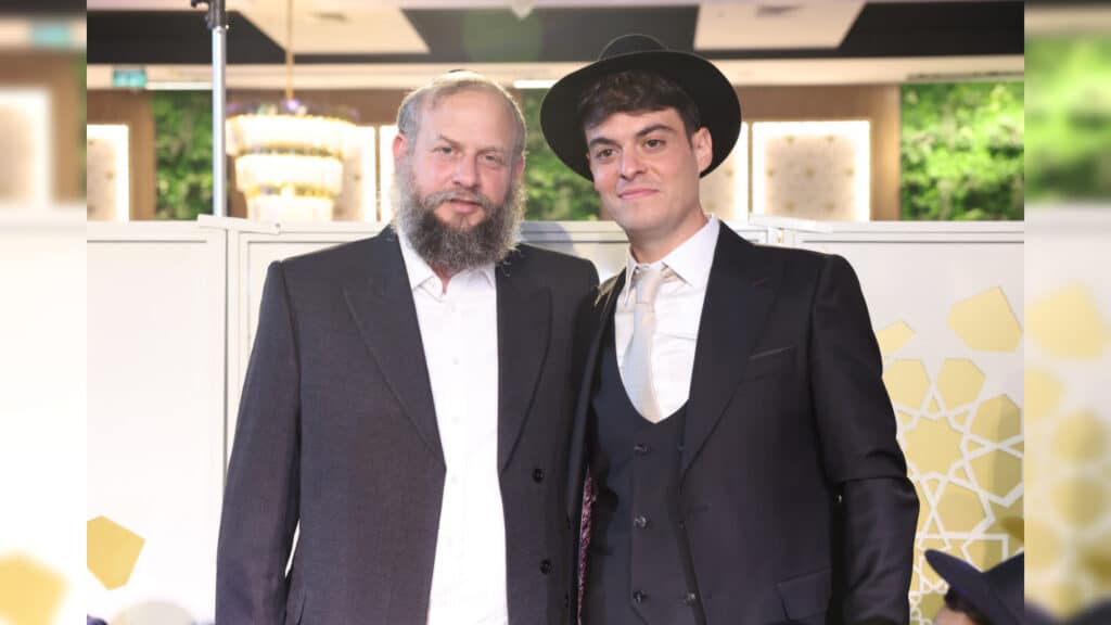 גלריה: שמחת הבר מצוה לנינו של הגאון רבי יצחק כהן