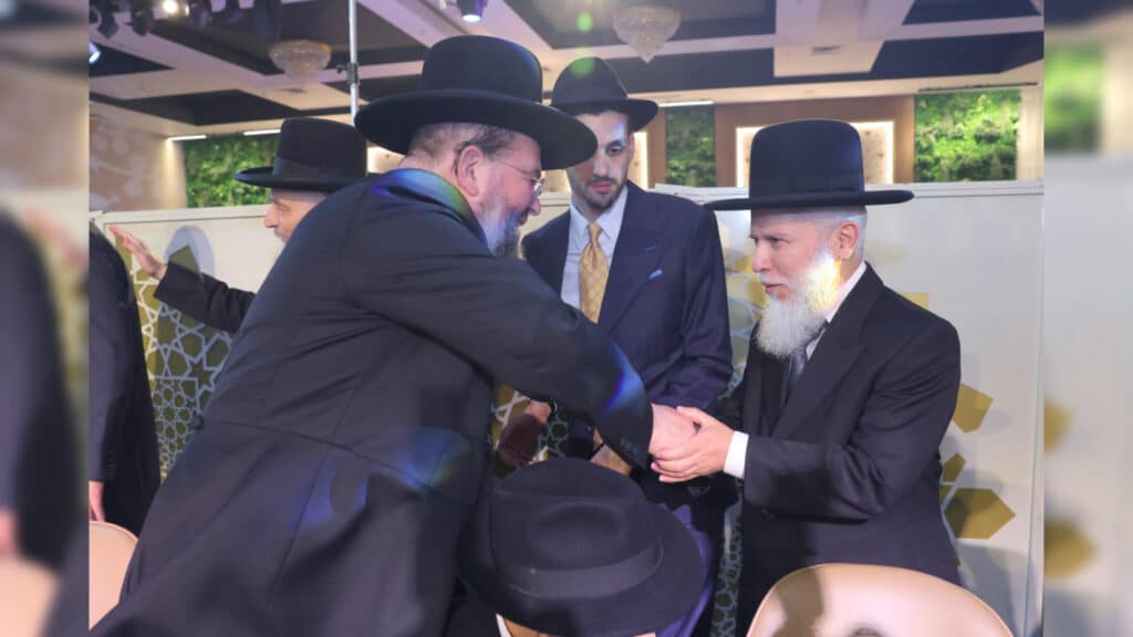 גלריה: שמחת הבר מצוה לנינו של הגאון רבי יצחק כהן