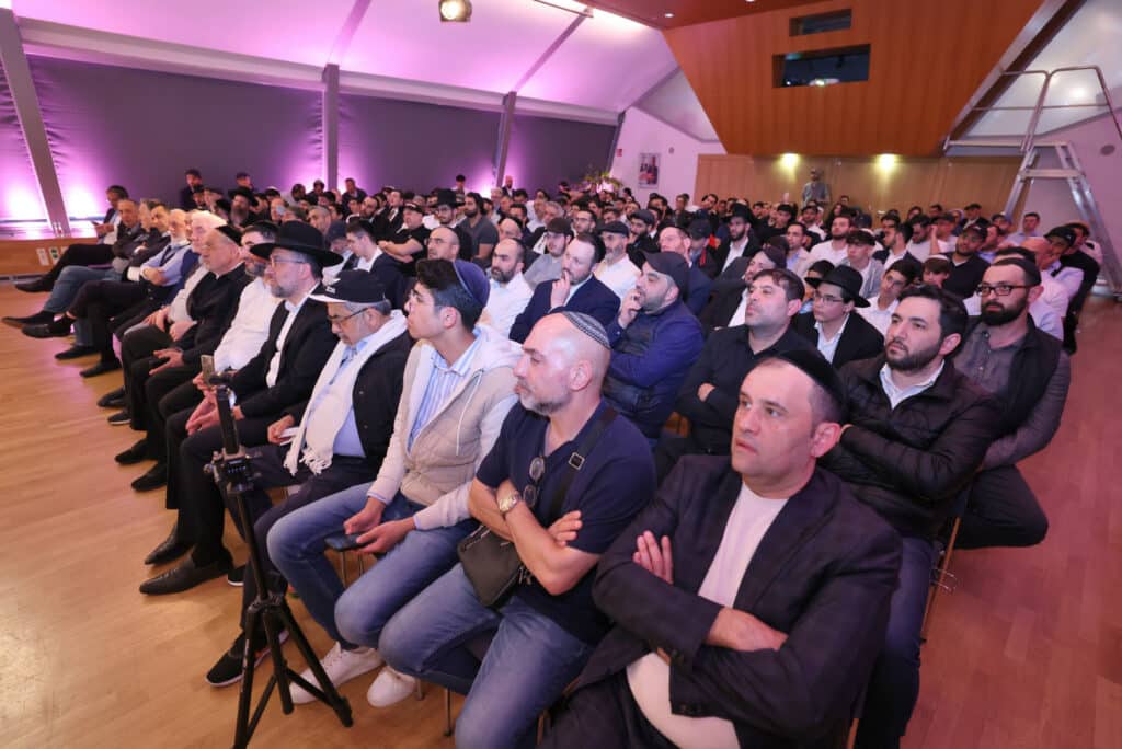 מסע הראשון לציון הגאון רבי דוד יוסף לחיזוק הקהילות באירופה‬