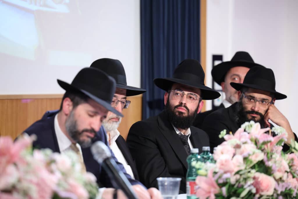 מסע הראשון לציון הגאון רבי דוד יוסף לחיזוק הקהילות באירופה‬