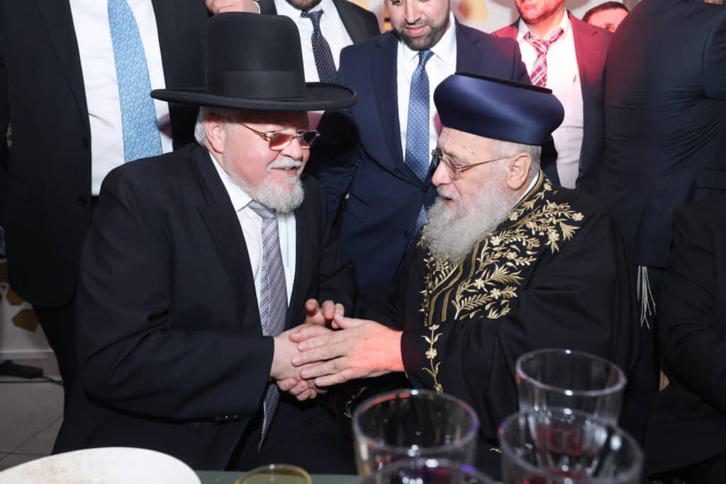 גלריית ענק: שמחת החתונה לנכדתם של הראשונים לציון