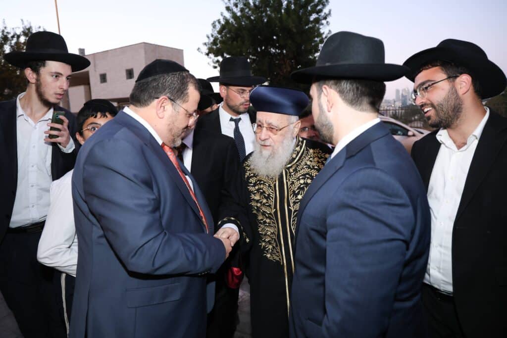 גלריית ענק: שמחת החתונה לנכדתם של הראשונים לציון