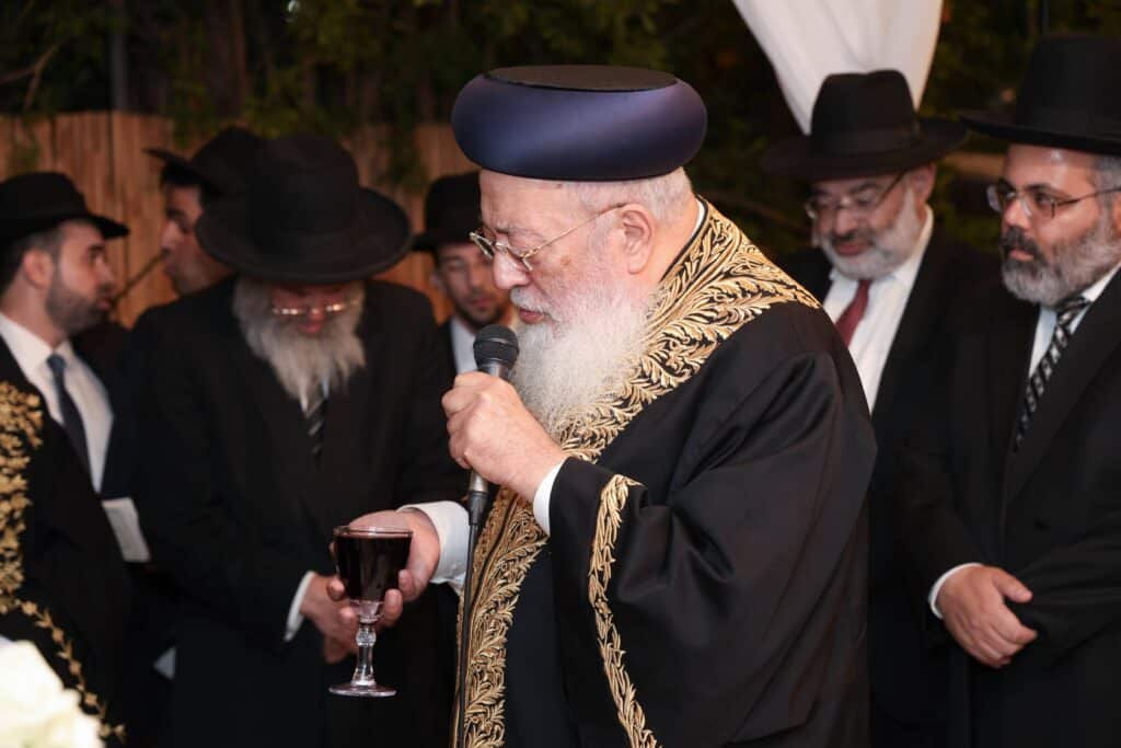 גלריית ענק: שמחת החתונה לנכדתם של הראשונים לציון