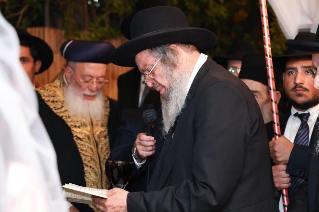 גלריית ענק: שמחת החתונה לנכדתם של הראשונים לציון