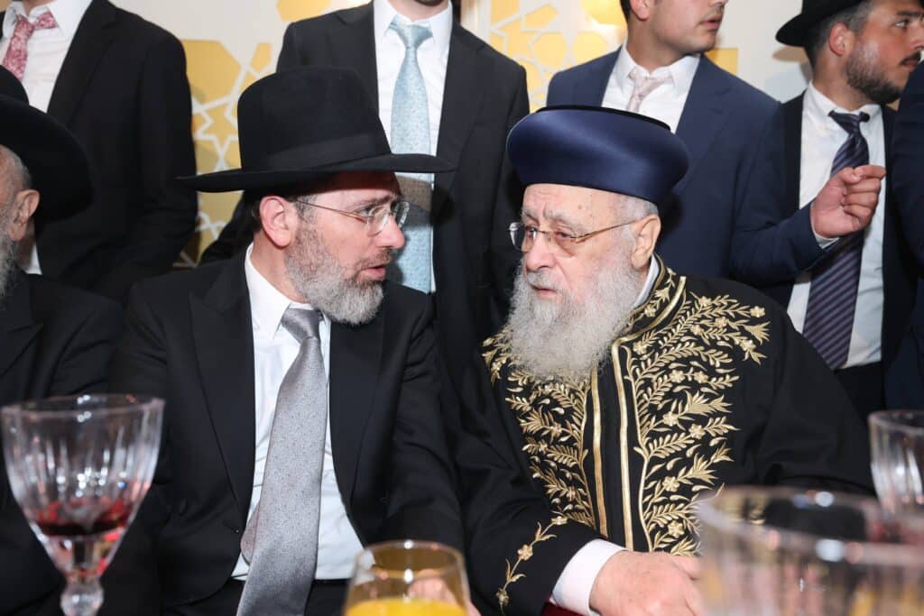 גלריית ענק: שמחת החתונה לנכדתם של הראשונים לציון