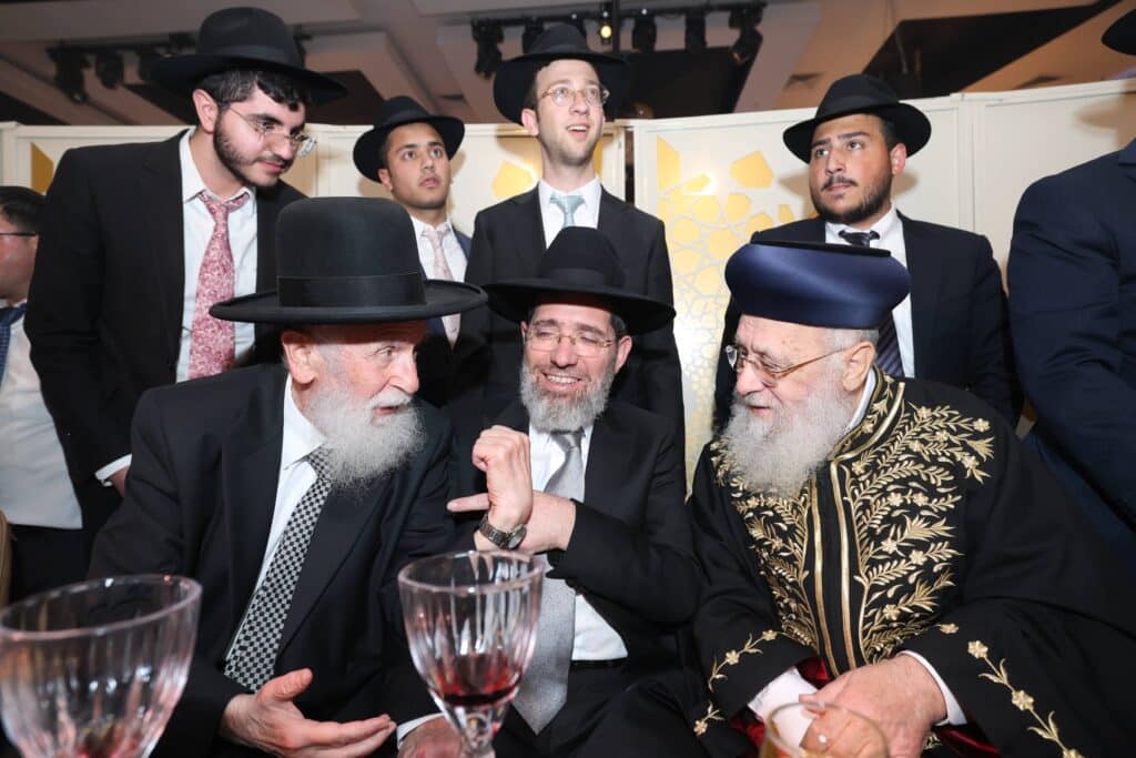 גלריית ענק: שמחת החתונה לנכדתם של הראשונים לציון