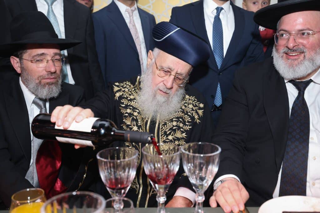 גלריית ענק: שמחת החתונה לנכדתם של הראשונים לציון