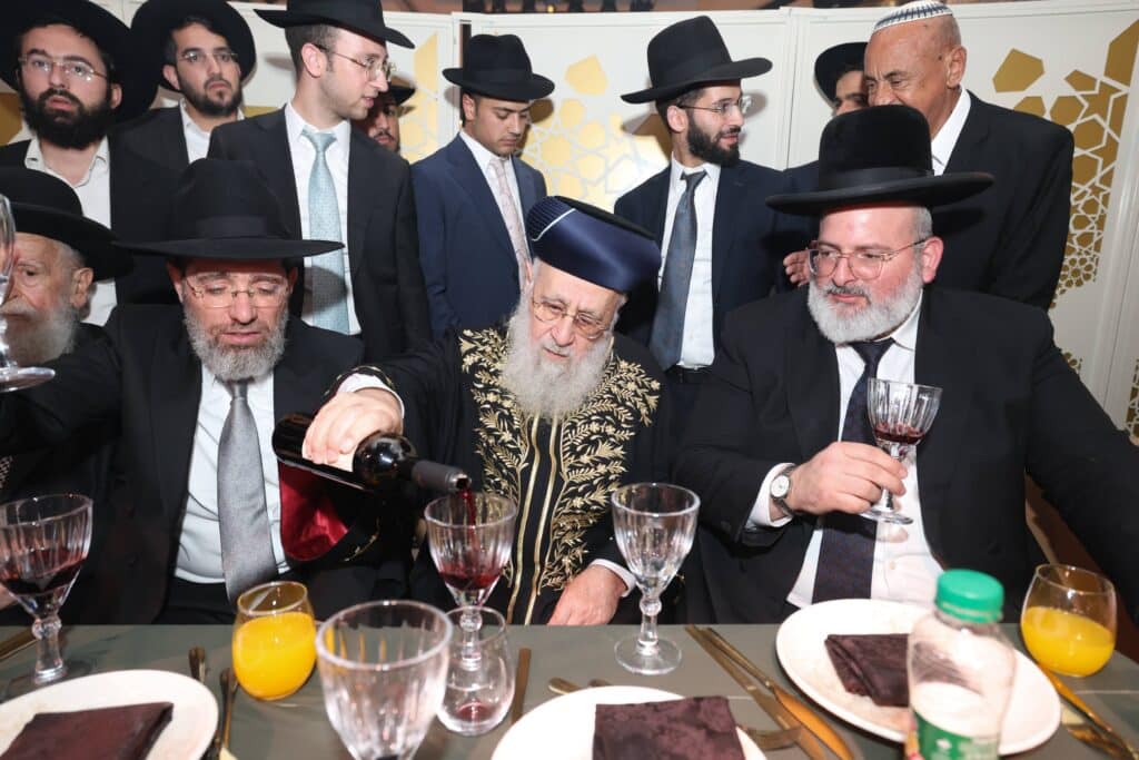גלריית ענק: שמחת החתונה לנכדתם של הראשונים לציון