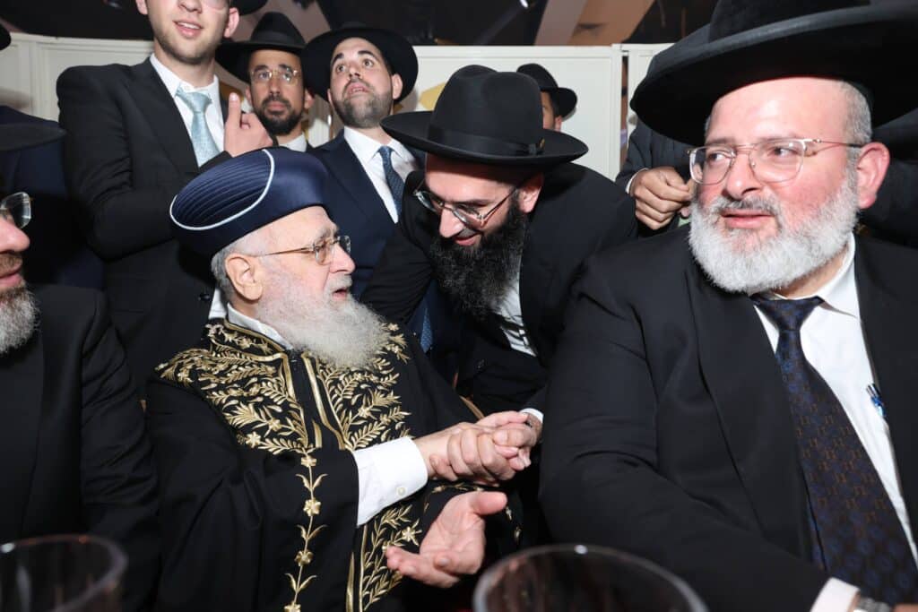 גלריית ענק: שמחת החתונה לנכדתם של הראשונים לציון