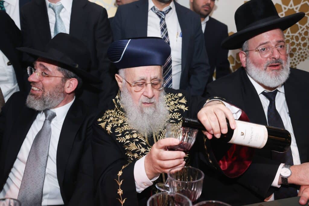 גלריית ענק: שמחת החתונה לנכדתם של הראשונים לציון