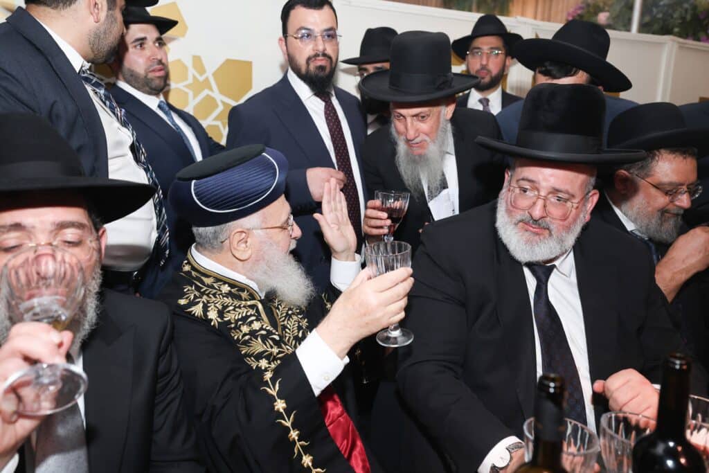 גלריית ענק: שמחת החתונה לנכדתם של הראשונים לציון