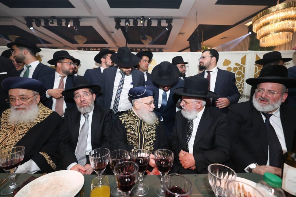 גלריית ענק: שמחת החתונה לנכדתם של הראשונים לציון