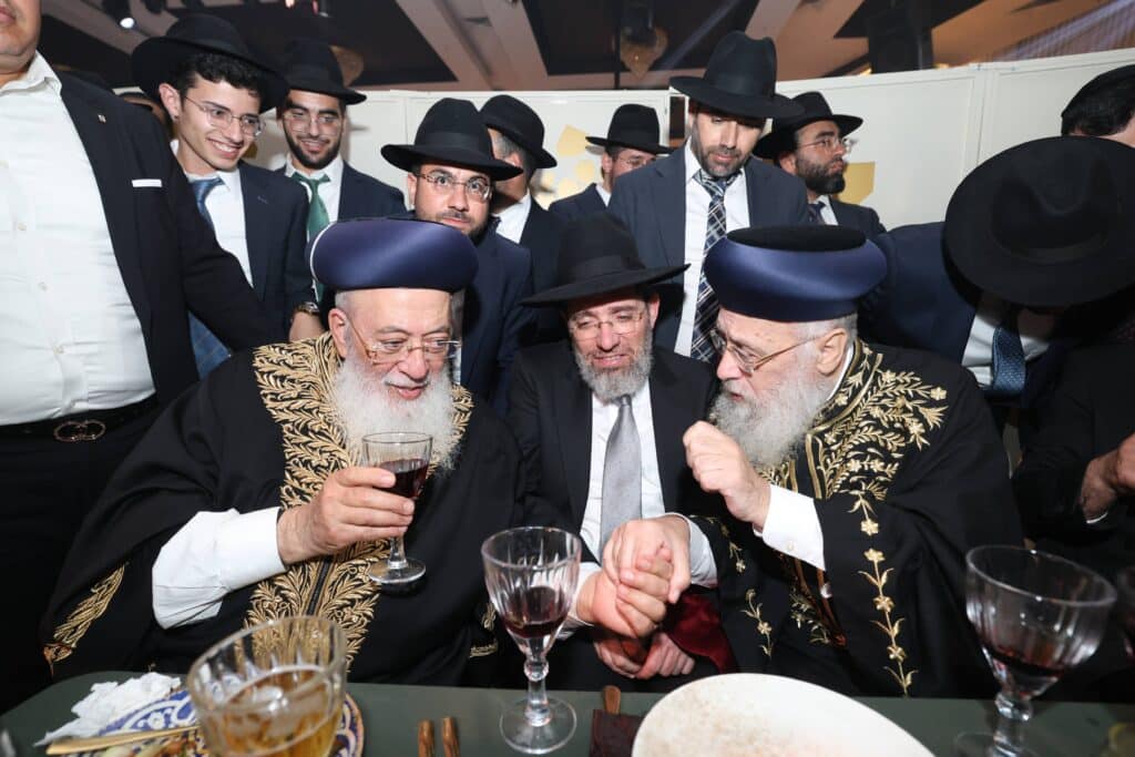 גלריית ענק: שמחת החתונה לנכדתם של הראשונים לציון
