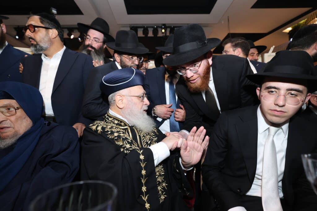 גלריית ענק: שמחת החתונה לנכדתם של הראשונים לציון