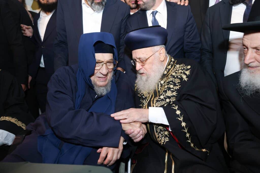 גלריית ענק: שמחת החתונה לנכדתם של הראשונים לציון