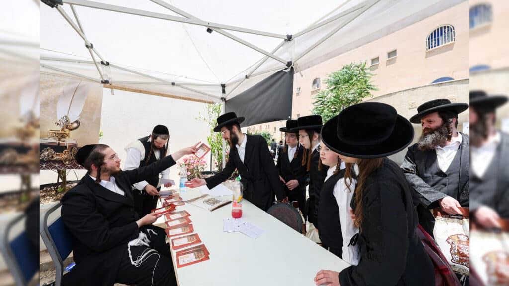 שבת 'זכרו' בעיה"ק צפת של חברי קהל 'יטב לב' דסאטמאר