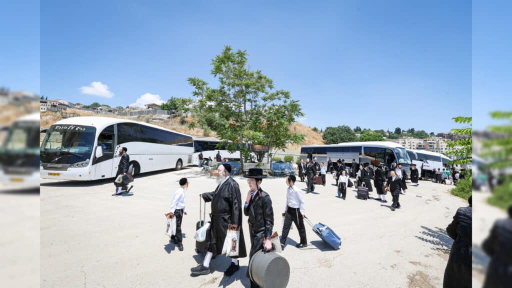 שבת 'זכרו' בעיה"ק צפת של חברי קהל 'יטב לב' דסאטמאר